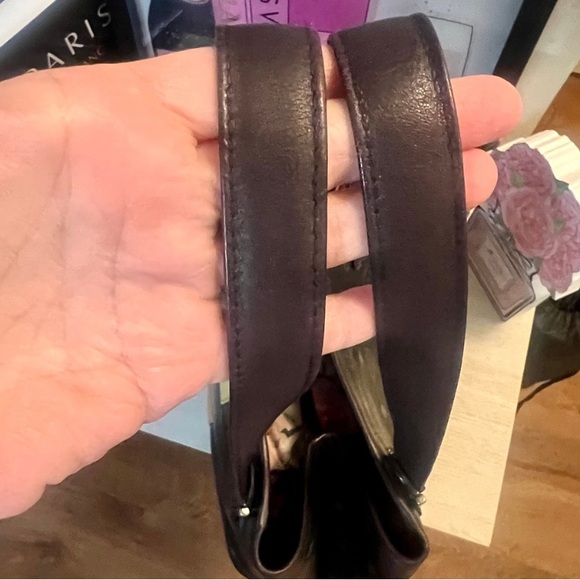 MCM Visetos Princess Lion Tote - Picture 9 of 15